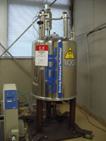 NMR(JEOL AL-400)